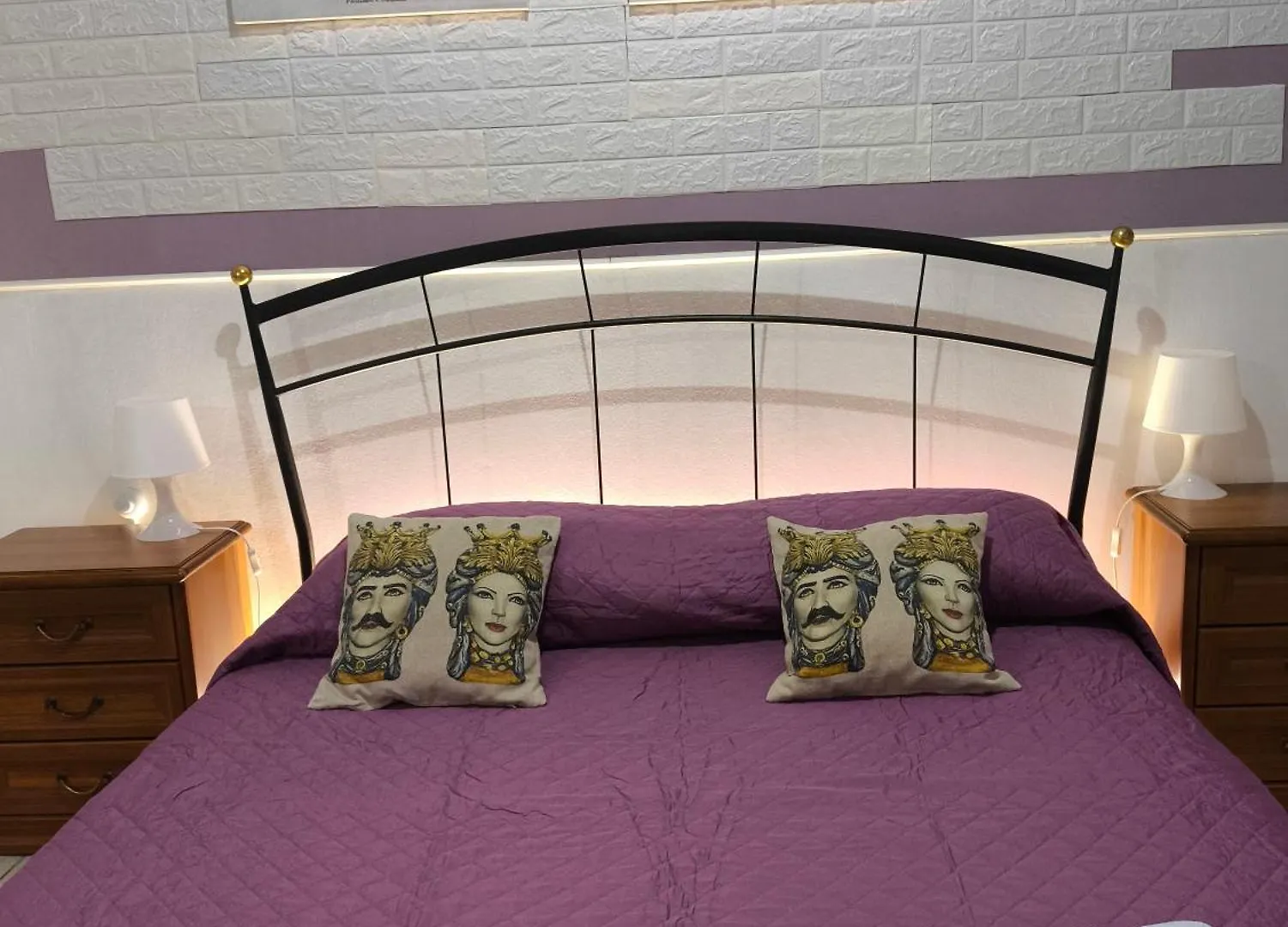 B&B Gi-Rosa קלטג'ירונה 0*,  איטליה